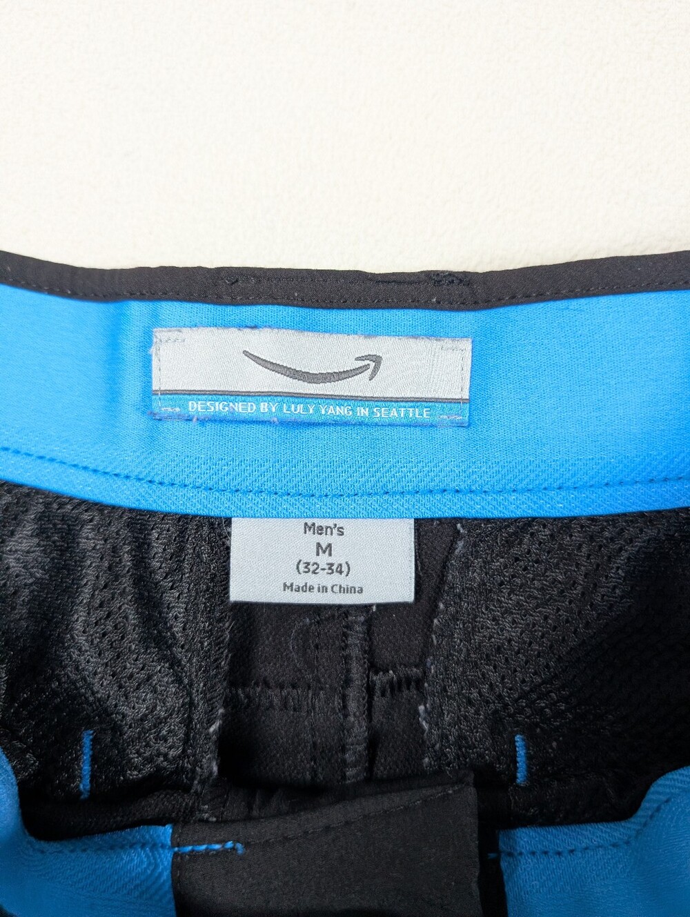 Amazon Shorts Mens Medium 32-34 Black Luly Yang Cargo Pocket Driver Delivery - Picture 2 of 5